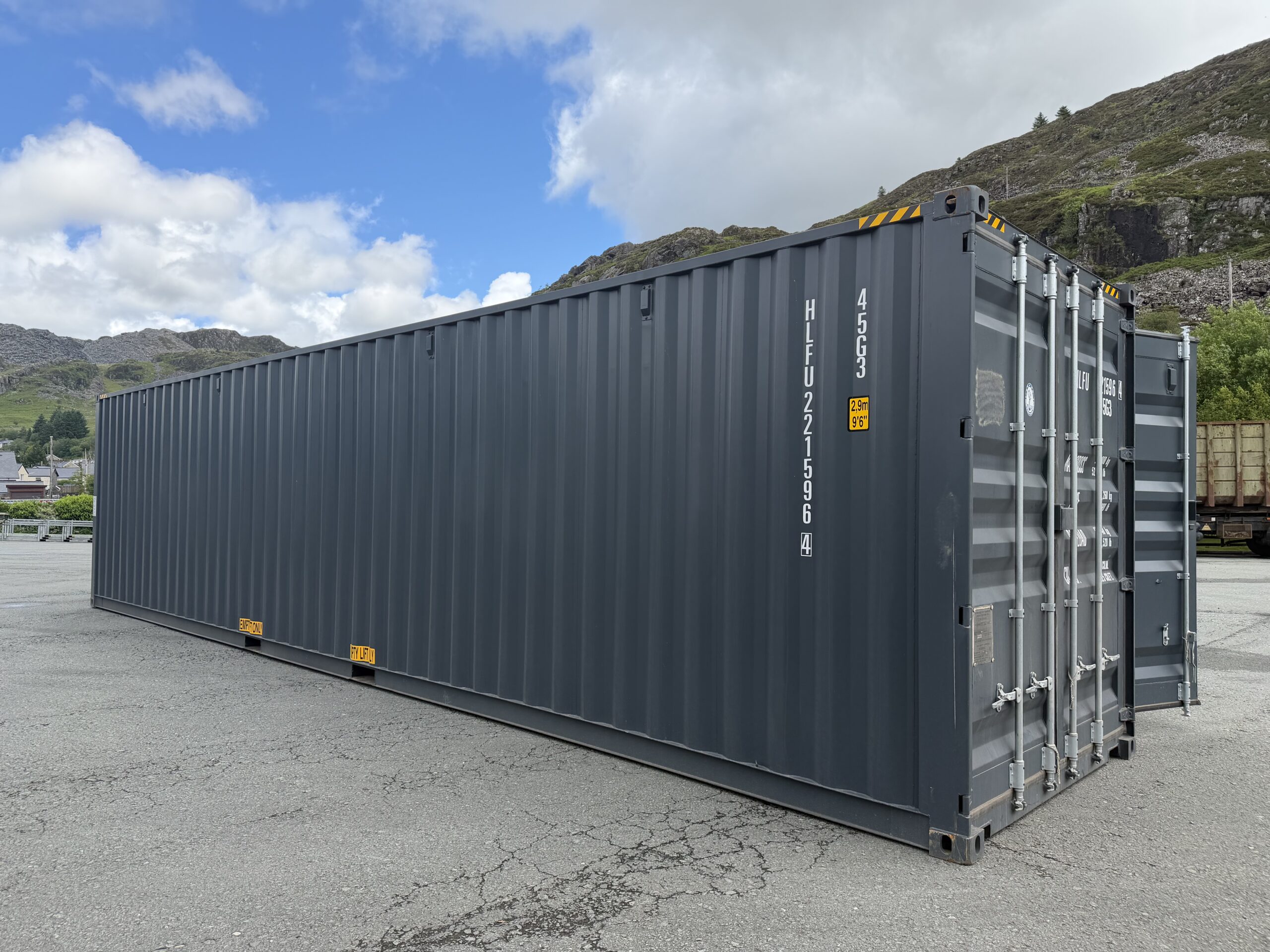 Lot:1001 40ft Shipping Container with side opening doors - Image 5